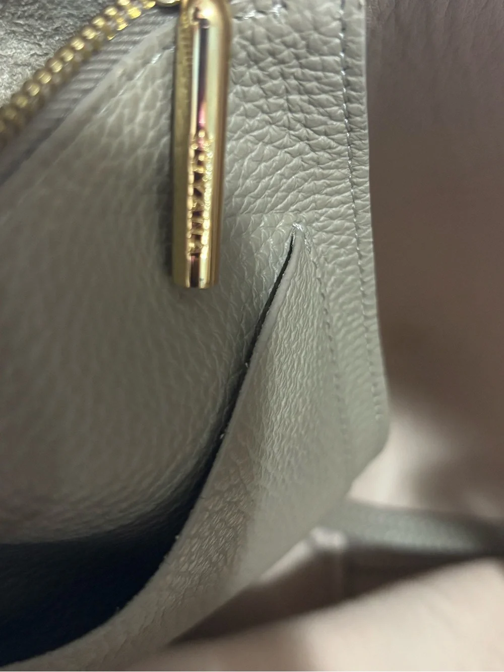 Cuyana Classic Pebble Leather Tote Cappuccino Taupe Large